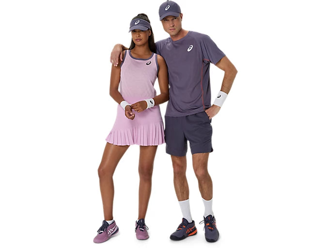 Robe Asics Match Dress Light Ube portée en action