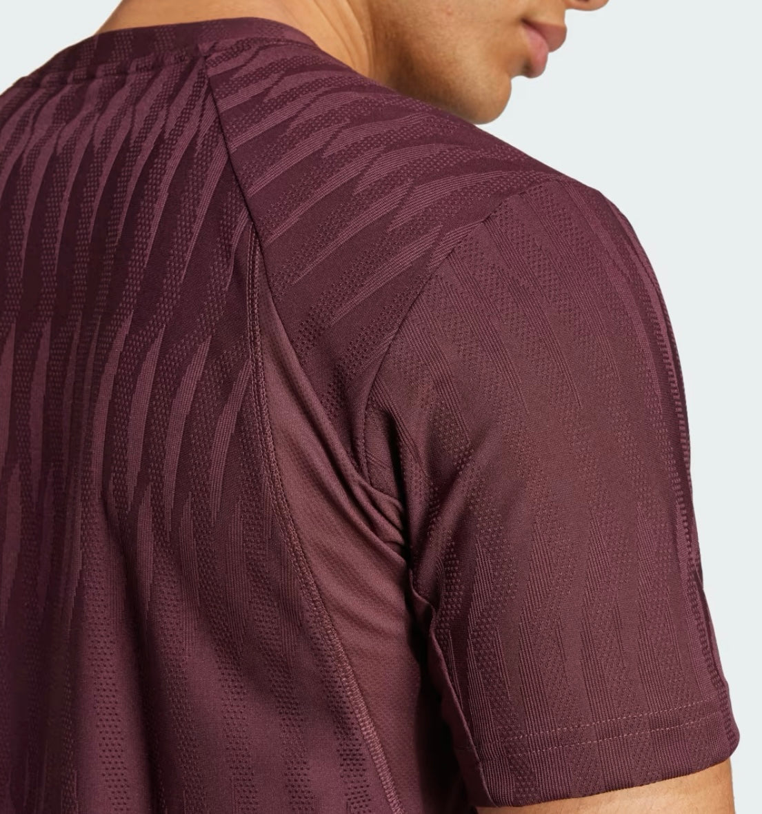 Tee Shirt Adidas Freelift Aurora SS25 vue arrière