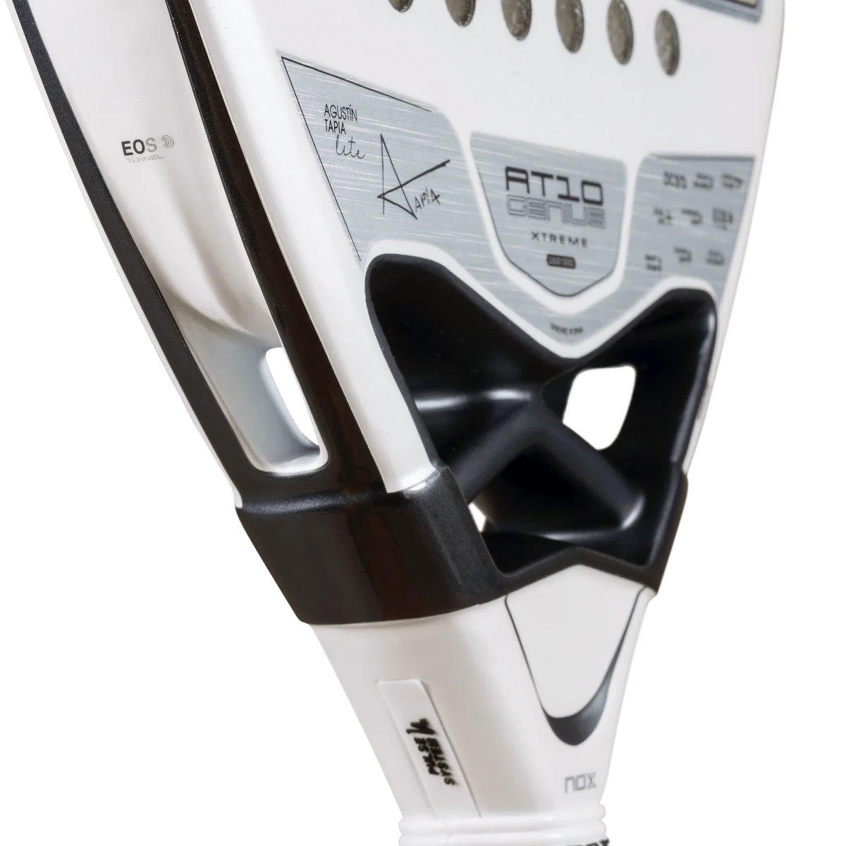 Raquette de padel Nox AT10 Luxury Genius 12K Alum XTREM Lite 2026 by Agustín Tapia