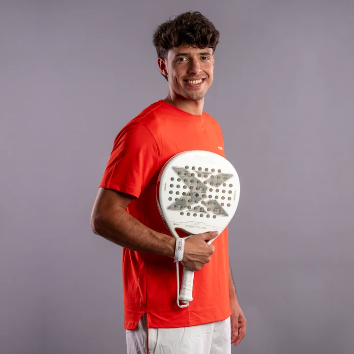 Raquette de padel Nox AT10 Luxury Genius 12K Alum XTREM Lite 2027 by Agustín Tapia