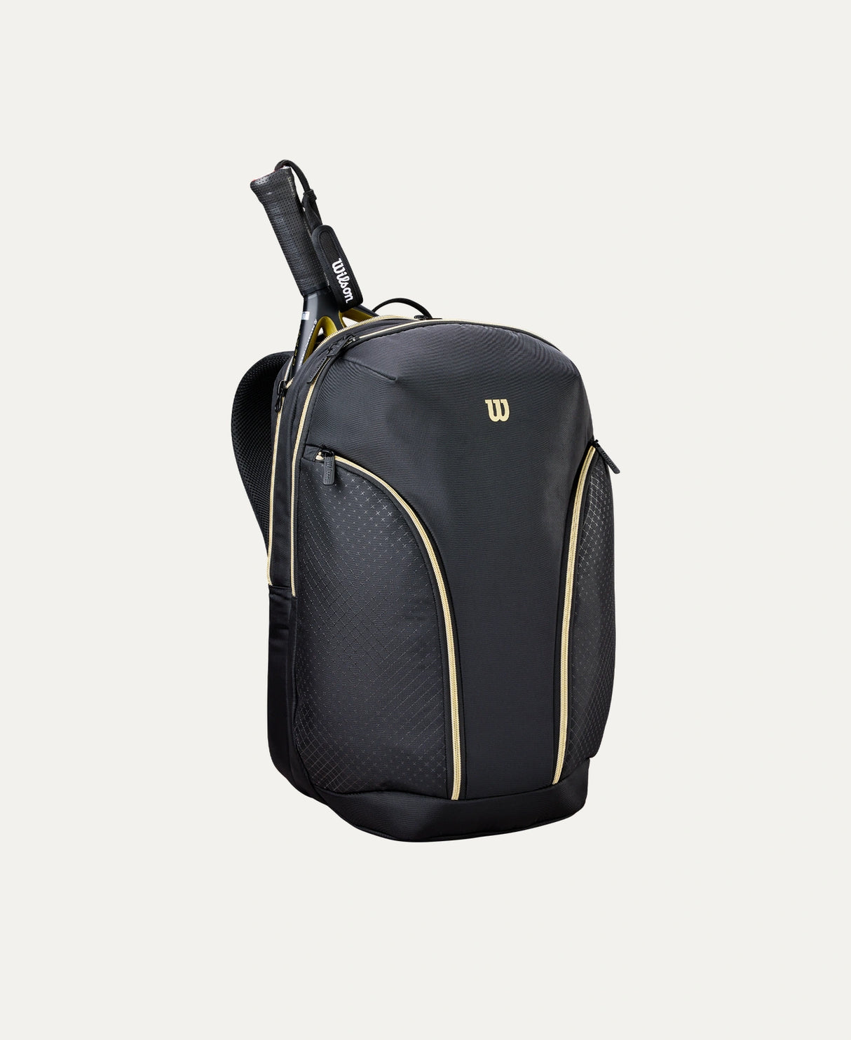 Sac à dos Wilson Defy V1 pour padel, noir, avec compartiments spacieux et poignée renforcée, idéal pour transporter équipement de sport.