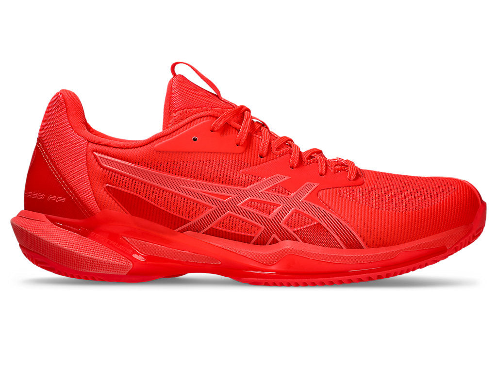 Chaussures terre battue Asics ultra légères et performantes