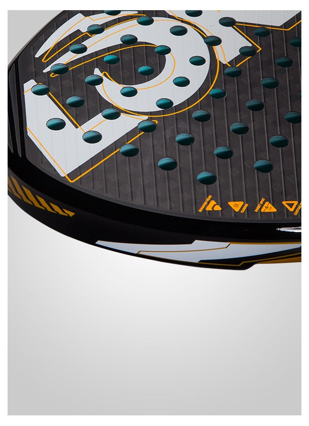 Raquette Lok Carbon Hype en action