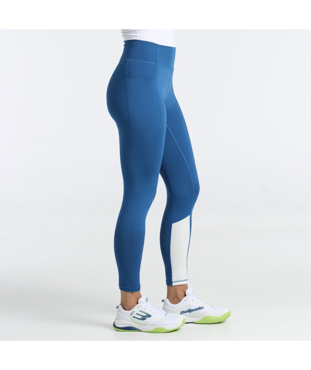 Legging sportif Bullpadel Binan Azul Oscuro en action