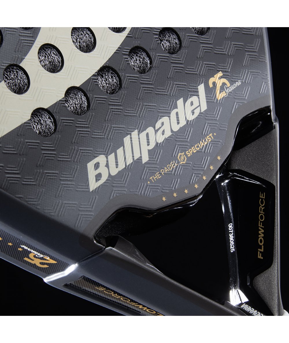 Raquette de padel Bullpadel Flow Legend 26