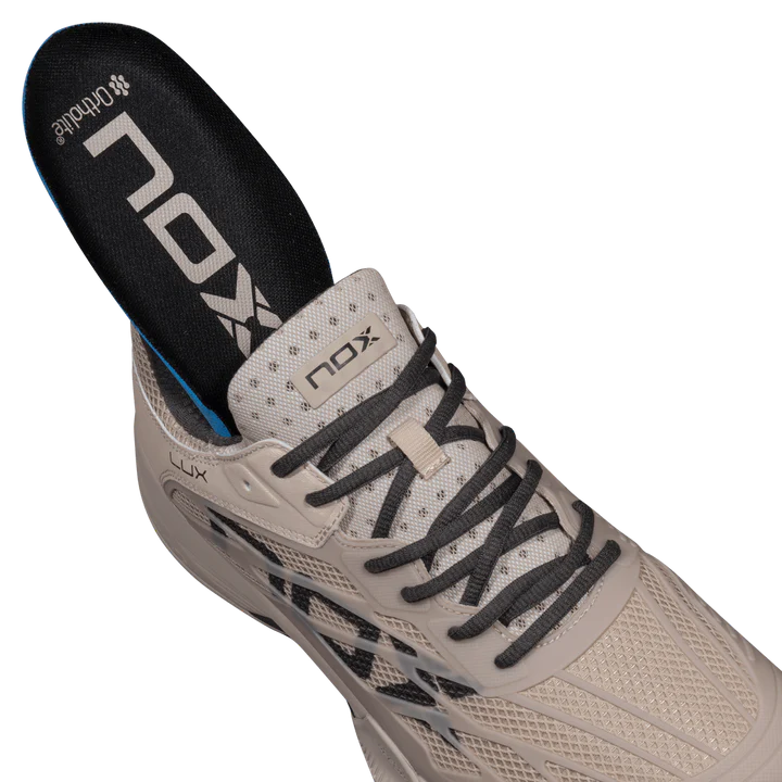 Chaussures de padel Nox AT10 Luxury Marron / Noir