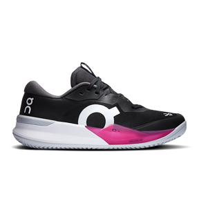 Chaussures de padel ON THE ROGER Pro 3 Clay pour hommes, noires avec accents roses, chaussures de sport pour terrain en terre battue.