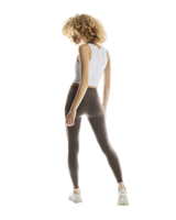 Legging On Studio Tight Pebble