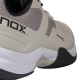 Chaussures de padel NOX AT10 Pro Beige / Noir