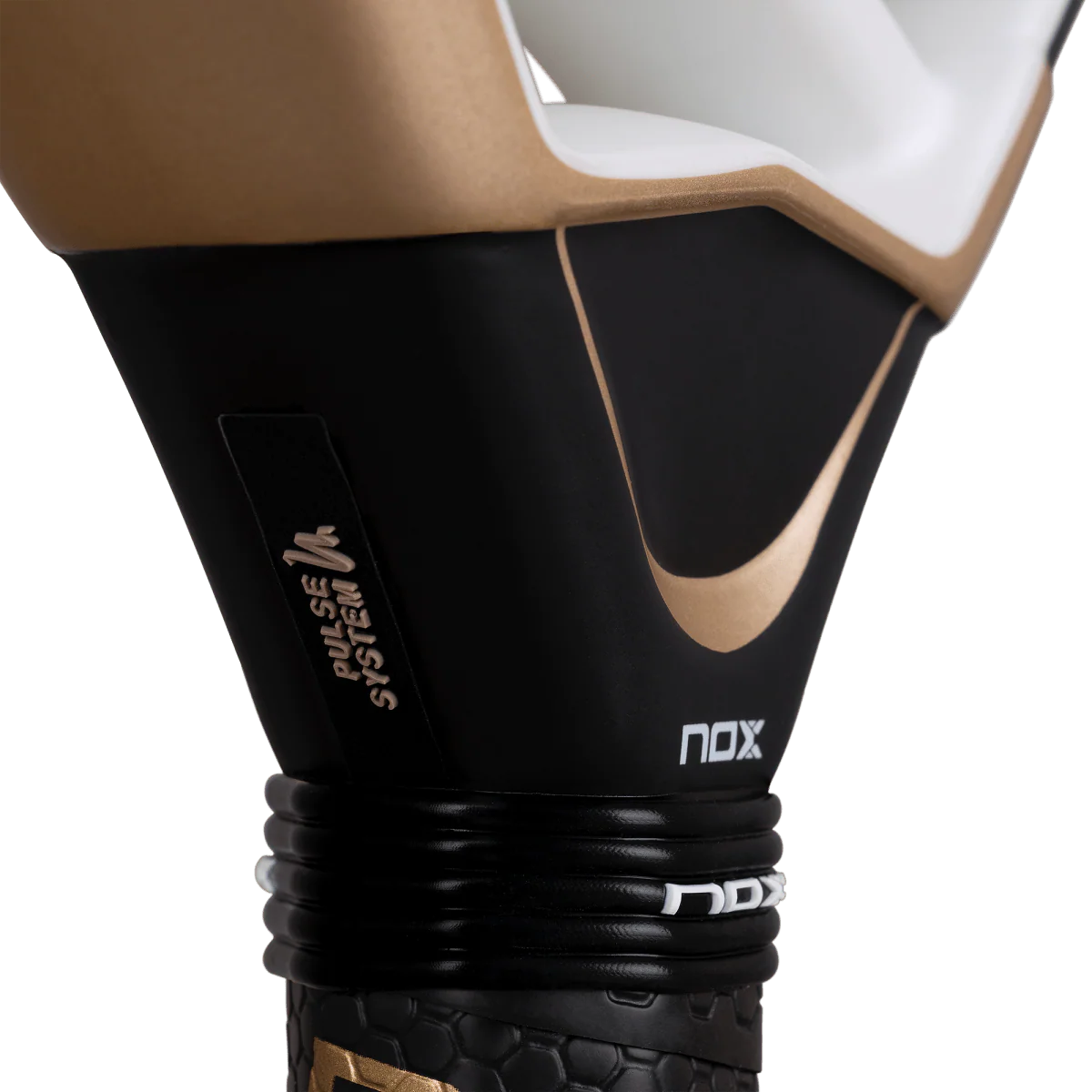 Raquette de padel Nox AT10 Luxury Genius 18K Alum 2026 by Agustín Tapia