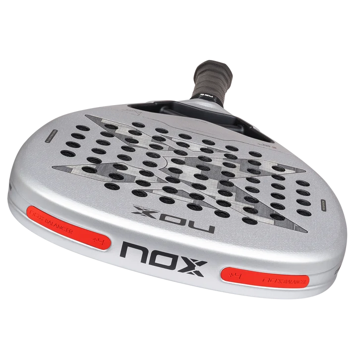 Raquette de padel Nox AT10 Luxury Genius Attack 12K Alum XTREM 2027 by Agustín Tapia