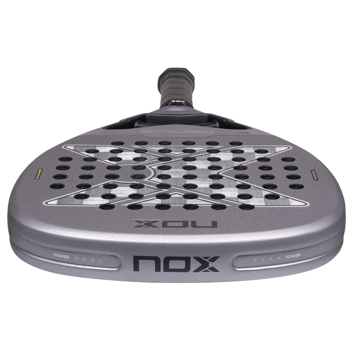 Raquette de padel Nox AT10 Luxury Genius Attack 18K Alum 2027 by Agustín Tapia
