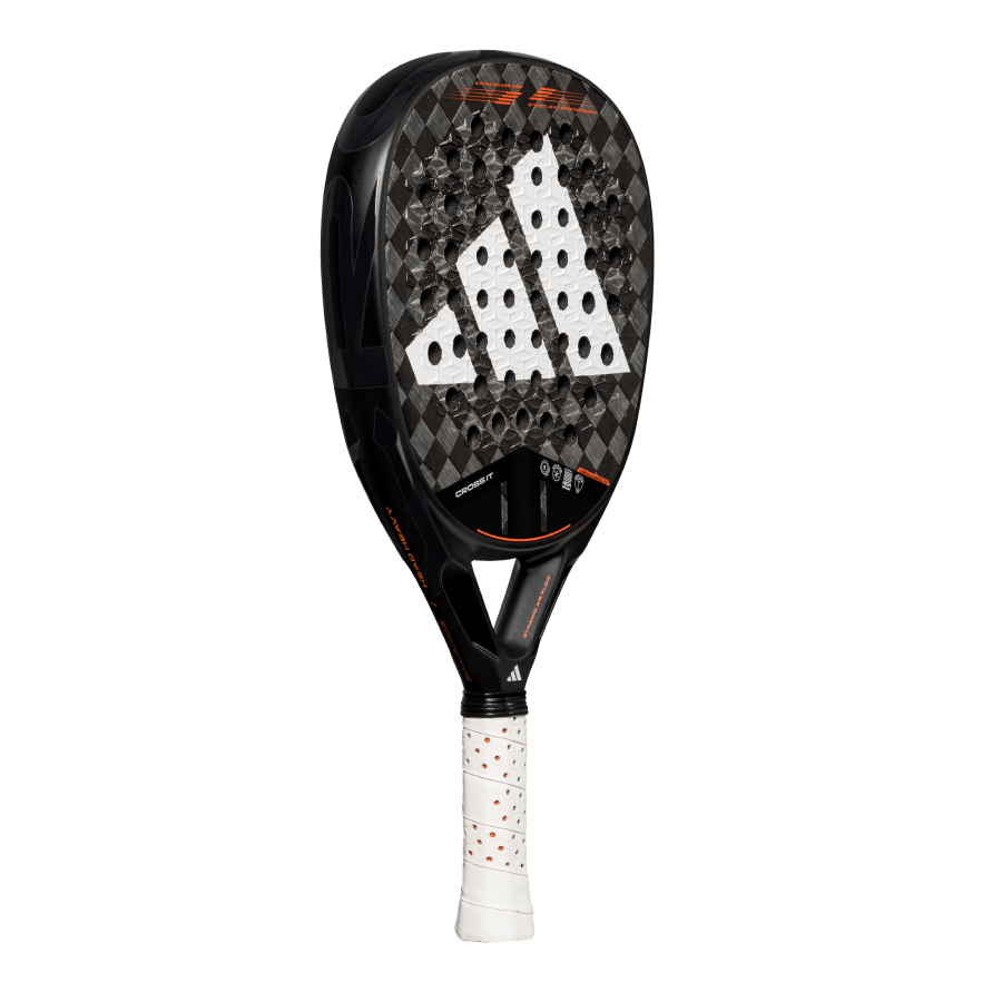 Détail surface Raquette Adidas Cross It 3.4