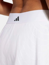 Détail matière et couture de la Jupe Adidas Wow Blanc