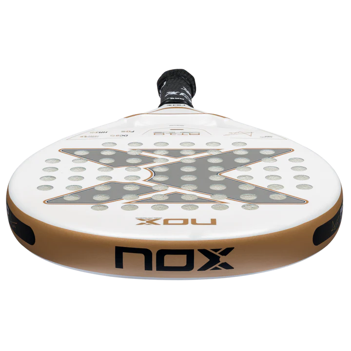Raquette de padel Nox AT10 Genius Junior par Agustin Tapia
