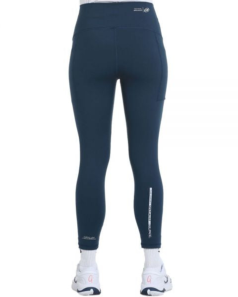 Legging Bullpadel Ordes Bleu sur le court de padel