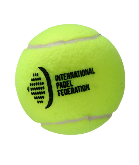 Détail du logo Bullpadel sur les balles FIP Next Pro