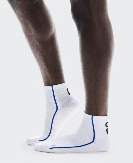 Chaussettes On Court Sock Mid blanc et indigo confortables