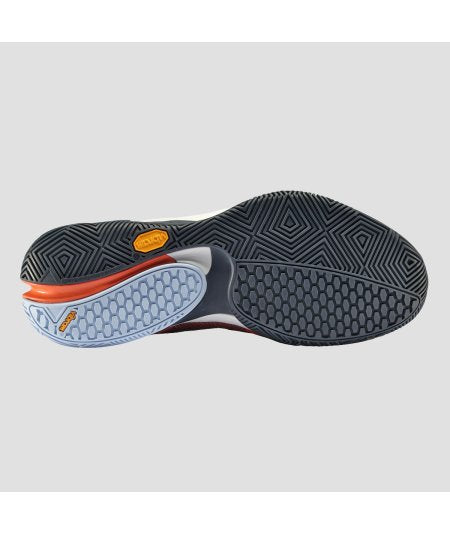 Chaussures Bullpadel Hack Vibram 24V Calabaza en action sur terrain