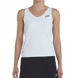 Débardeur Bullpadel Porru Hielo homme sur le court de padel