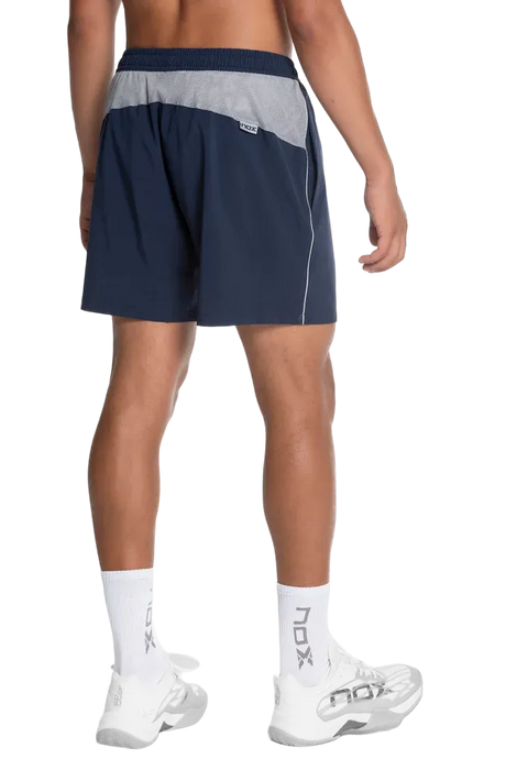 Short Nox Team Bleu Marine en match de padel