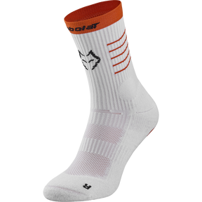 Chaussettes de padel Babolat Lebron blanches, accessoires pour sport, confort et style pour la pratique du padel.