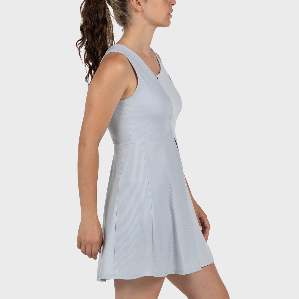 Robe de padel Bullpadel Pineta Gris Claro