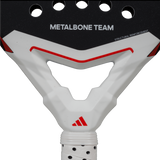Détail grip Adidas Metalbone Team 3.4