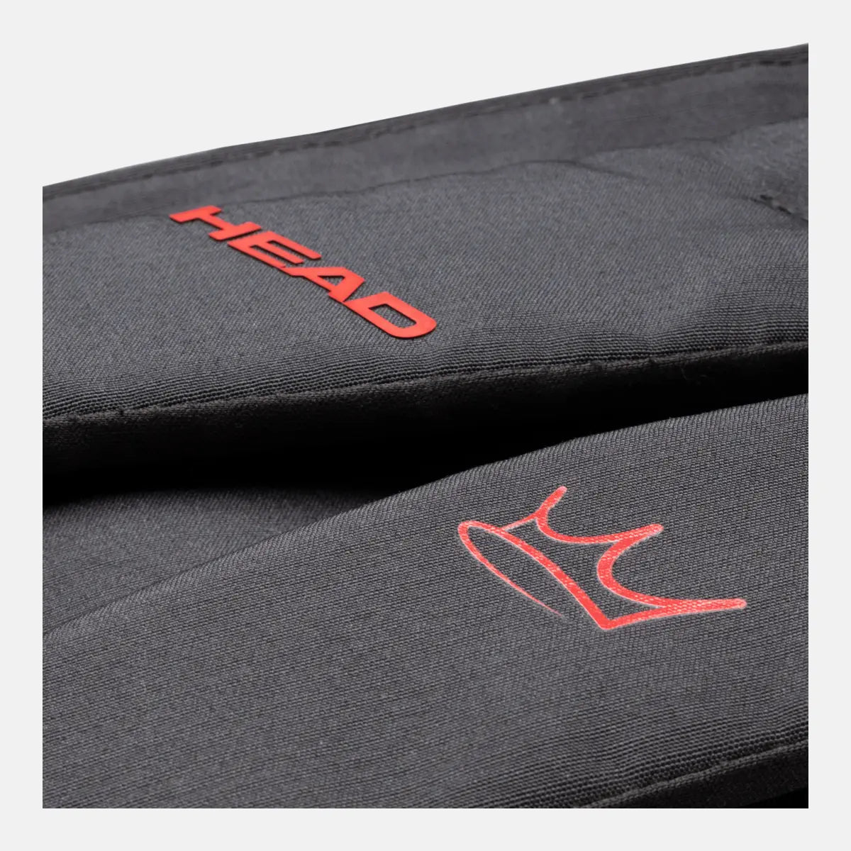 Détails et finitions du sac Head Duffle Coello Pro X