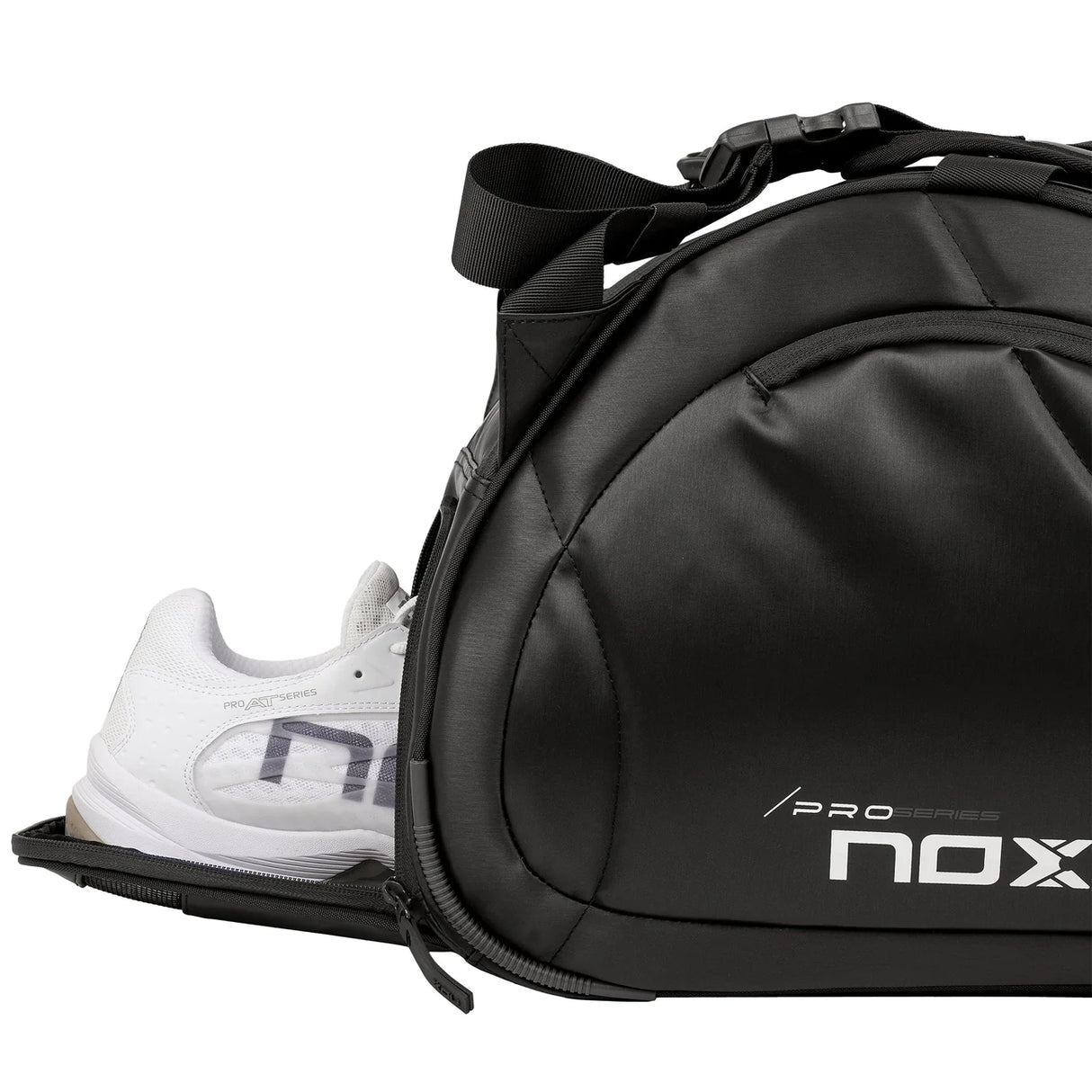 Logo Nox sur le sac Pro Noir