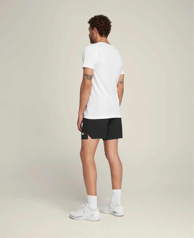 Tissu respirant et léger du short Wilson