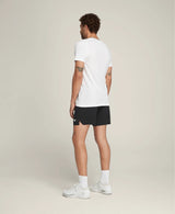 Tissu respirant et léger du short Wilson