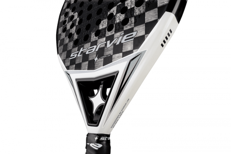 Starvie Astrum Pro 2025 détails du carbone