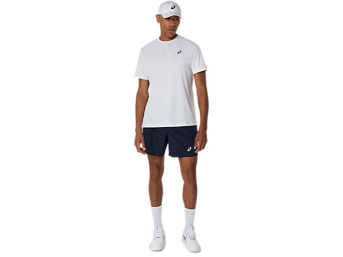 Tee Shirt Asics Court SS Top Brilliant White en action sur le terrain