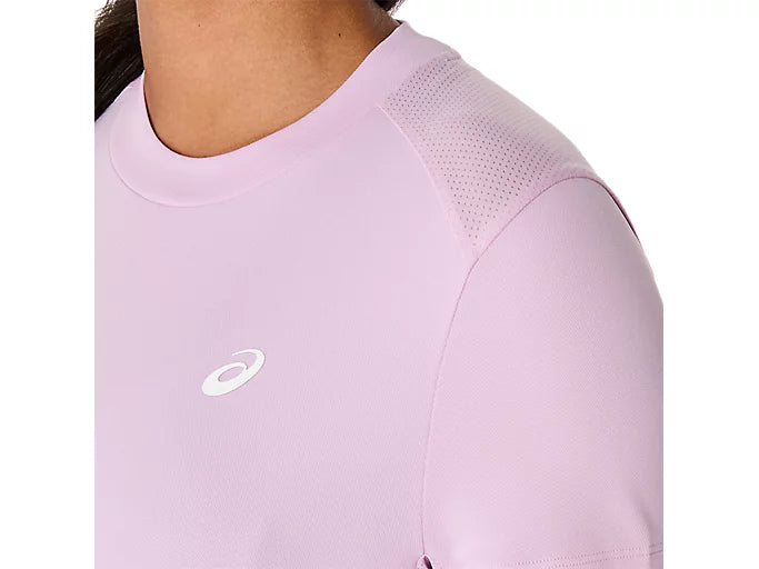 Tee Shirt Asics Padel Court SS Top Ube en action sur le terrain