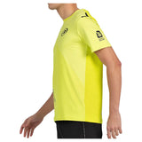 Joueur portant le Tee Shirt Bullpadel Paquito Navarro Lima en match