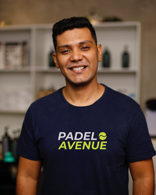 Tee Shirt Padel Avenue Bleu Marine pour le sport et le padel