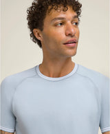 Tee Shirt Wilson Bleu Ciel, légèreté et performance sur le terrain